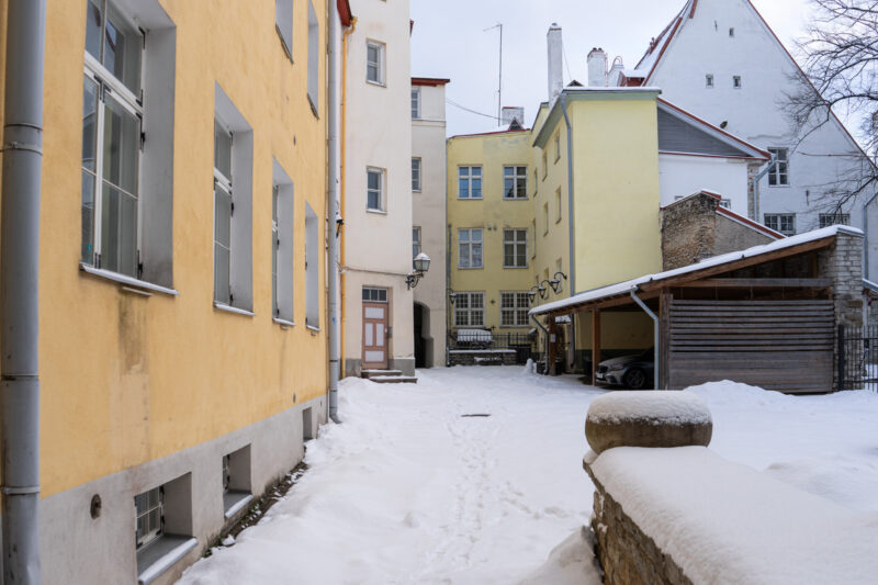 Müüa avara planeeringuga stuudiokorter Tallinna Vanalinnas Lai tn 32 - Image 4